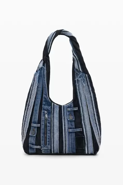 Bolso mediano ovalado denim patch