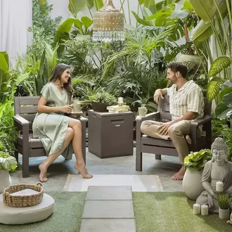 Combo balcón, 2 Sillones, 1 Baúl de 100 litros