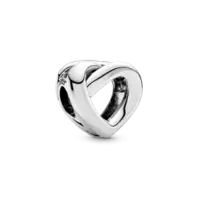 Charm Corazón Anudado