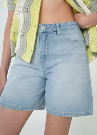 Short clásico en denim