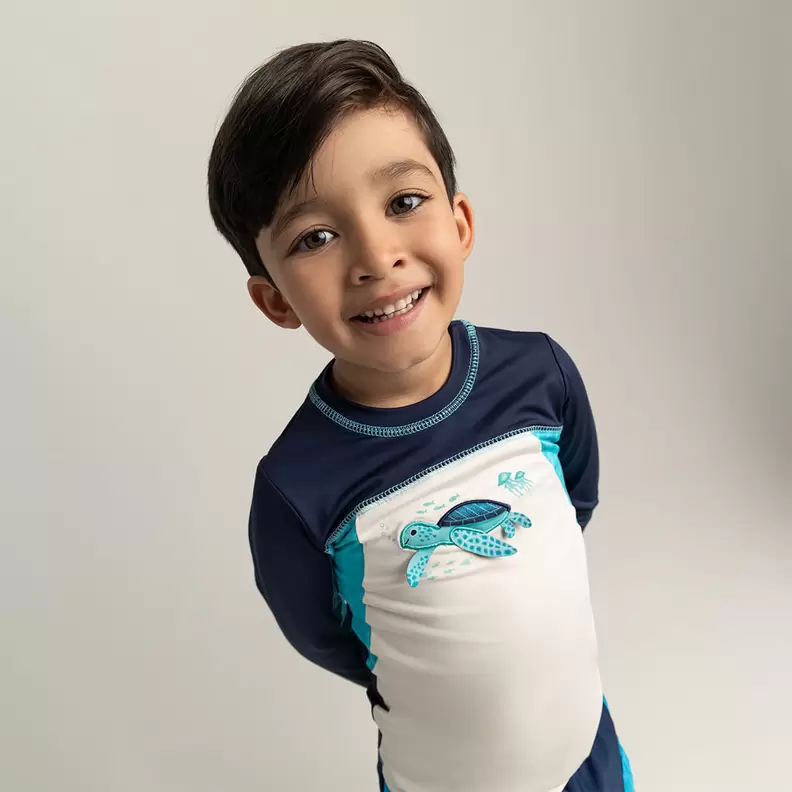 Camiseta de baño manga larga para niño de 2 a 7 años