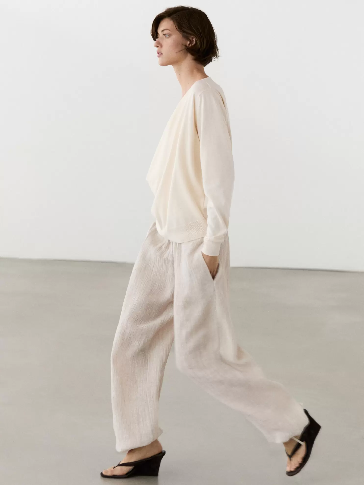 Jersey punto cuello drapeado con algodón