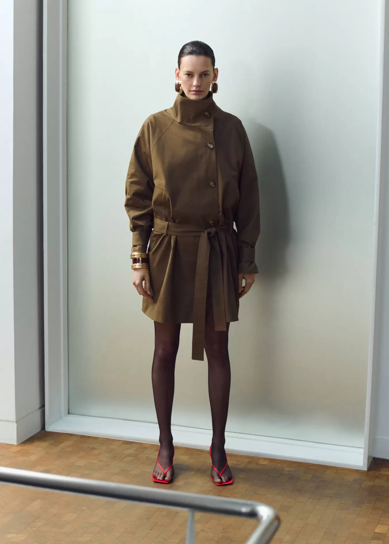 Trench cuello embudo cinturón