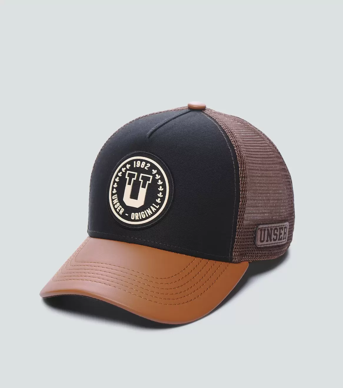 Mark Gorra Con Visera En Cuero Y Bordado Unser