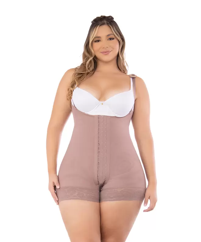 Faja postquirúrgica Fit 360 cachetera de alta compresión y realce de glúteos