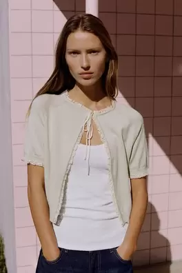 CHAQUETA PUNTO LAZO PUNTILLA