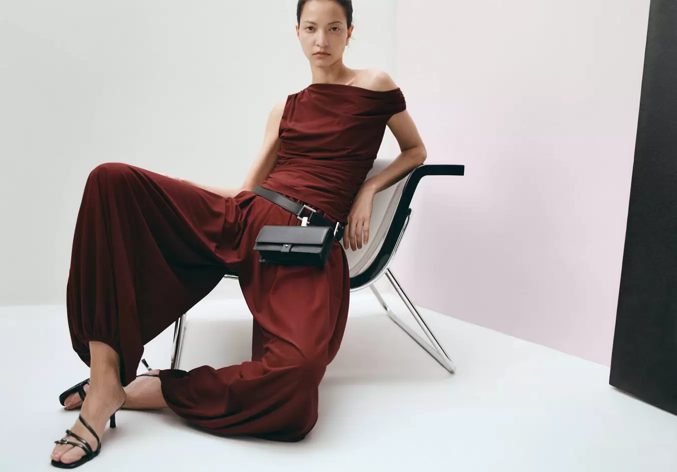 Pantalón bombacho tiro medio