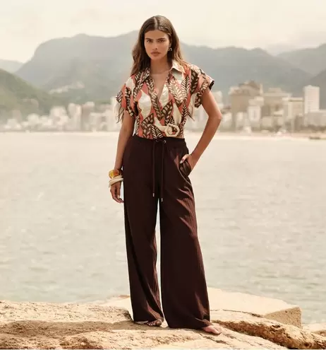 Pantalon palazo tiro alto