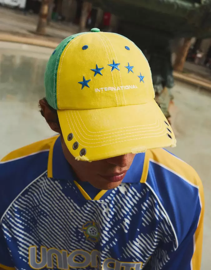Gorra bordada
