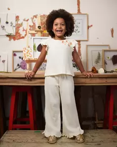 Conjunto Camiseta y Pantalón Wide Leg Para Niña