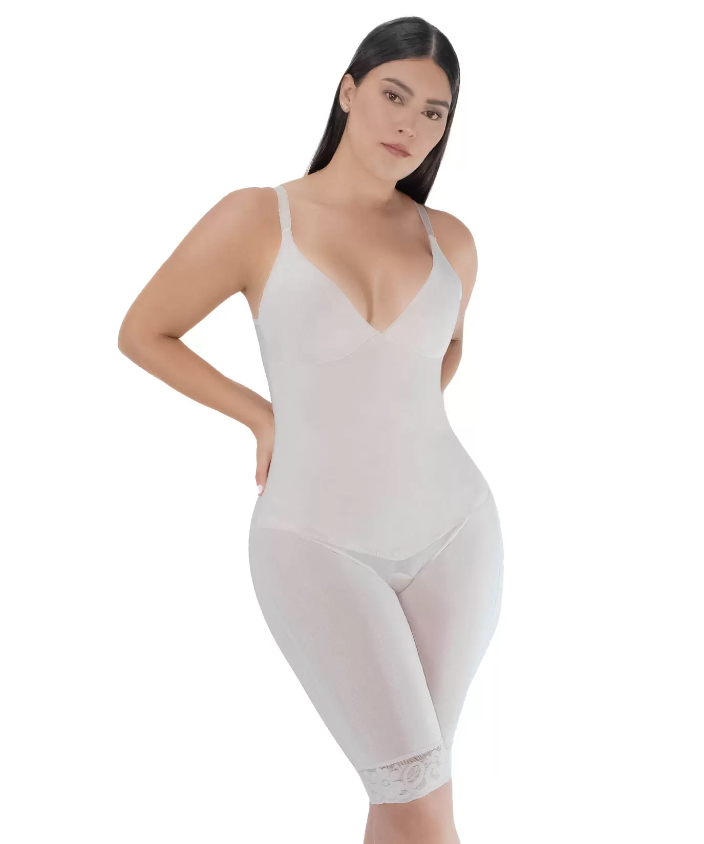 Faja enteriza invisible de control medio moldea abdomen y realza glúteos