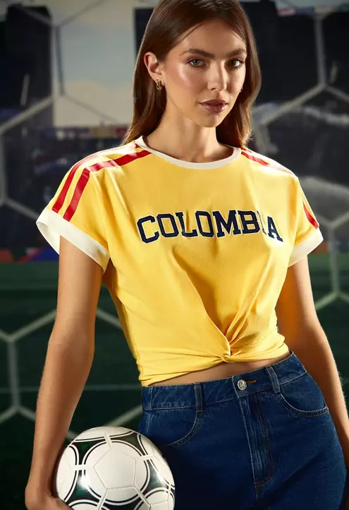 Camiseta entorchada para mujer