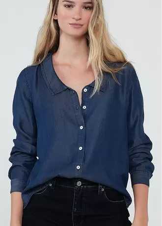 Camisa clásica tipo denim