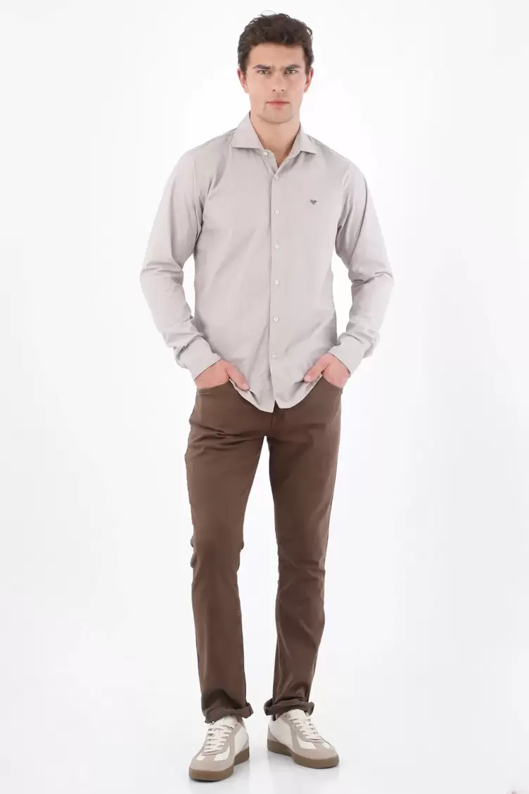 Camisa corte recto con logo bordado en algodón gris claro para hombre