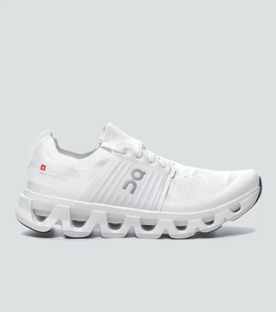 Tenis On Running Cloudswift 4