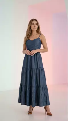 Vestido Maxi en Chambray / tencel con Escote en V y Falda de Volantes - Azul Índigo