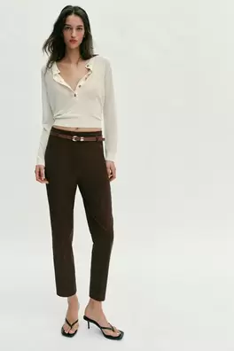 PANTALÓN TIRO ALTO CINTURÓN