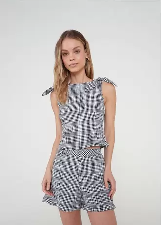 Camisa para anudar en hombros