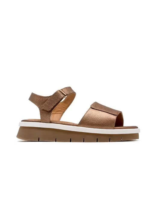 Sandalia plana de cuero REF MGO1750