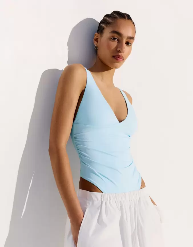 Body tirantes frunces