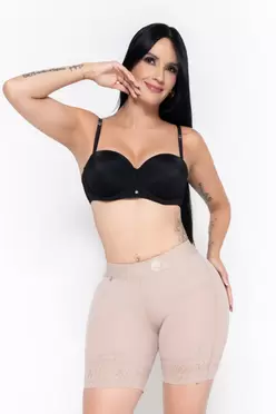 SHORT MEDIA PIERNA DESCADERADO REF. 024500