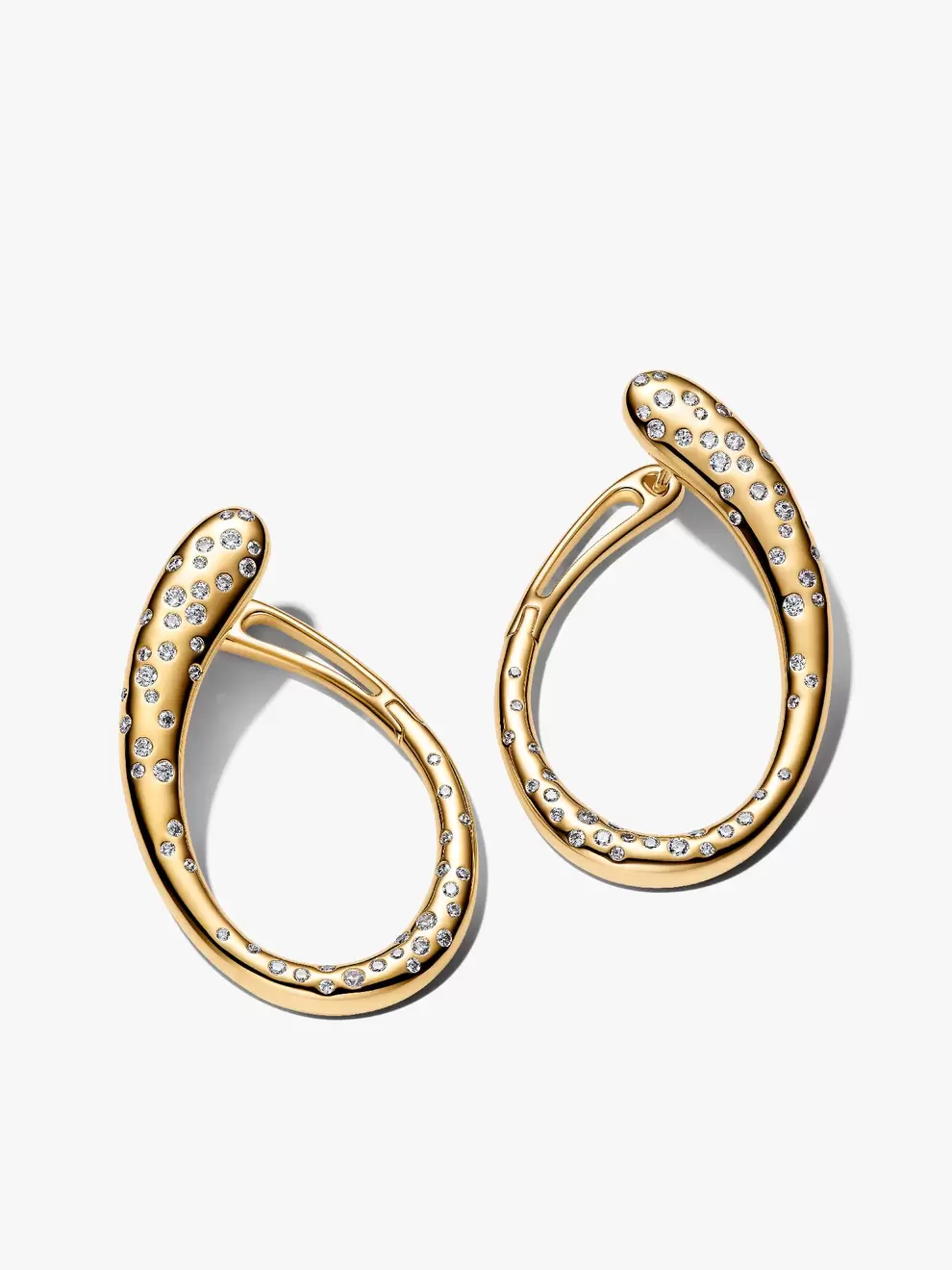 Aretes de aro abiertos de dos tonos con forma orgánica