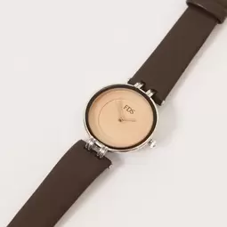 Reloj elegante