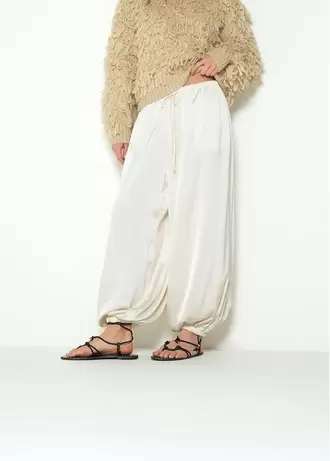 Pantalón slouchy tiro alto