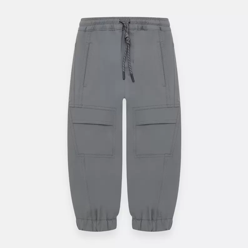 Pantalón para niño con bolsillos cargo