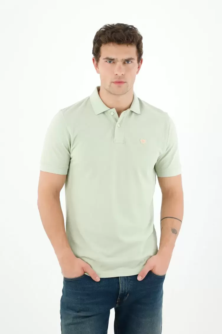 Polo fit clásico con mini bordado de algodón color menta para hombre
