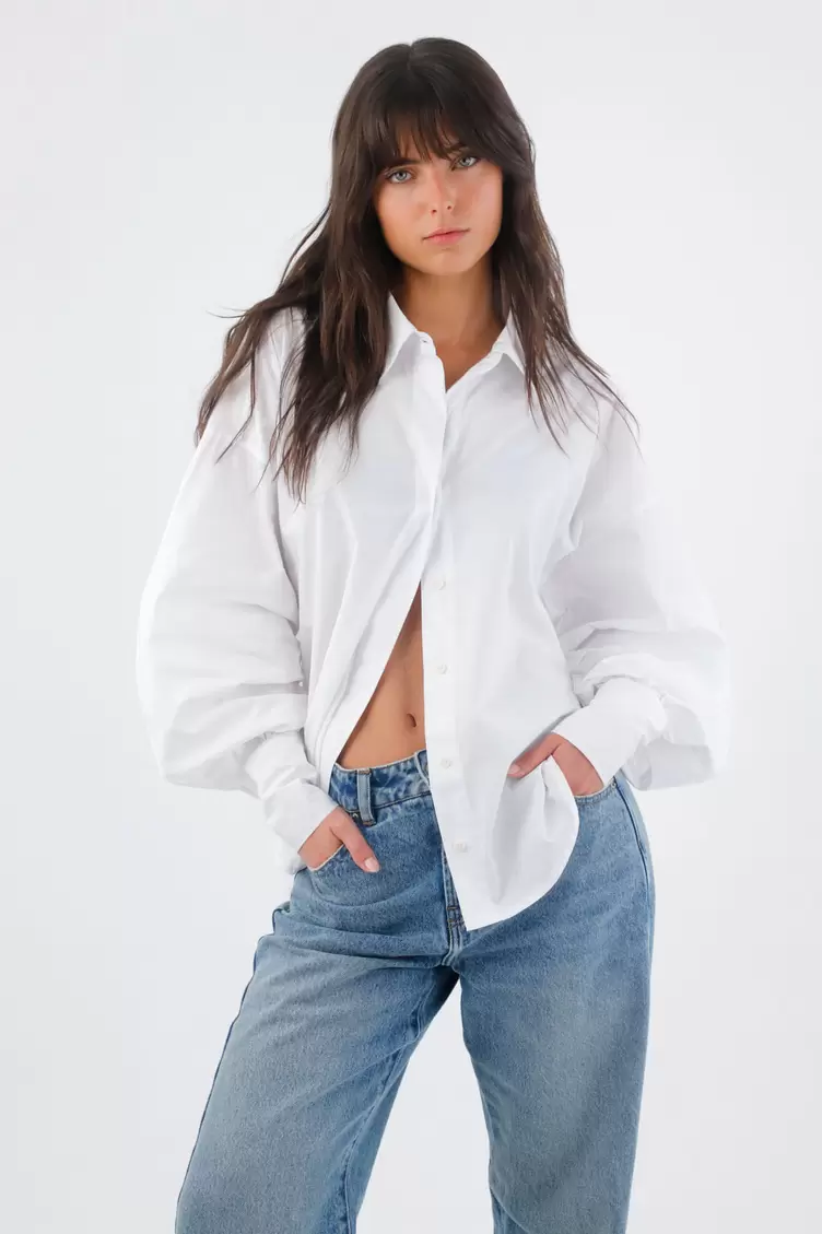 Camisa para mujer en algodón blanco oversize con manga larga
