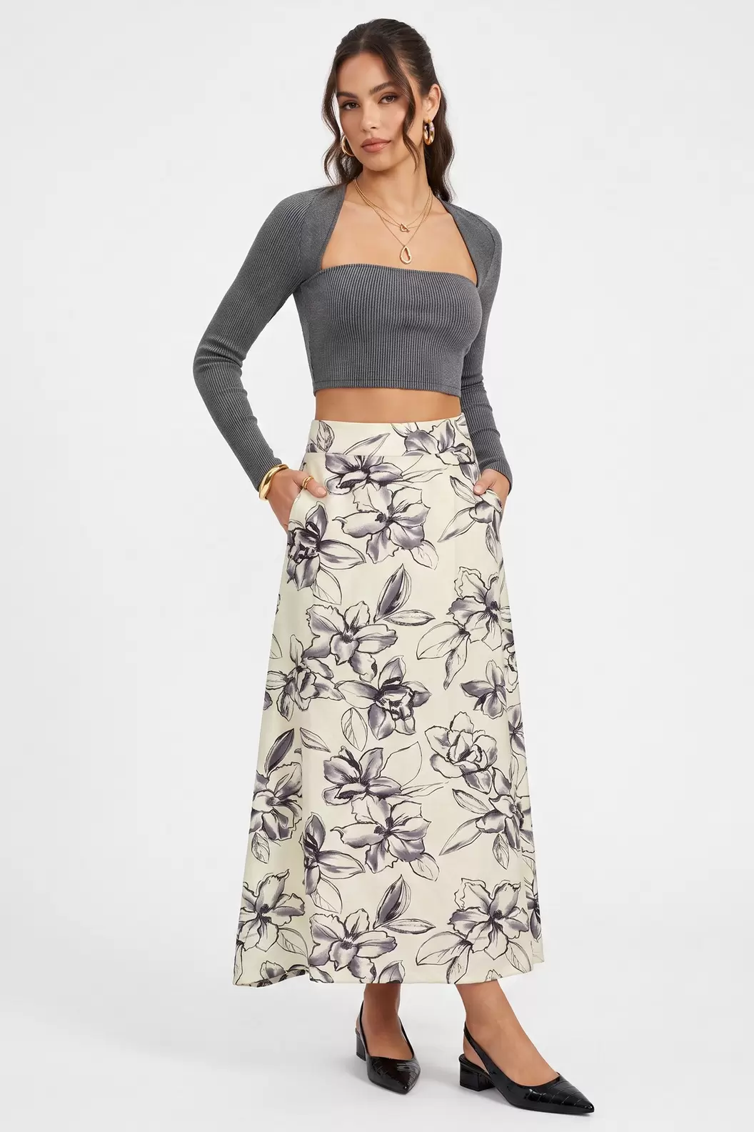 Falda de dama de moda