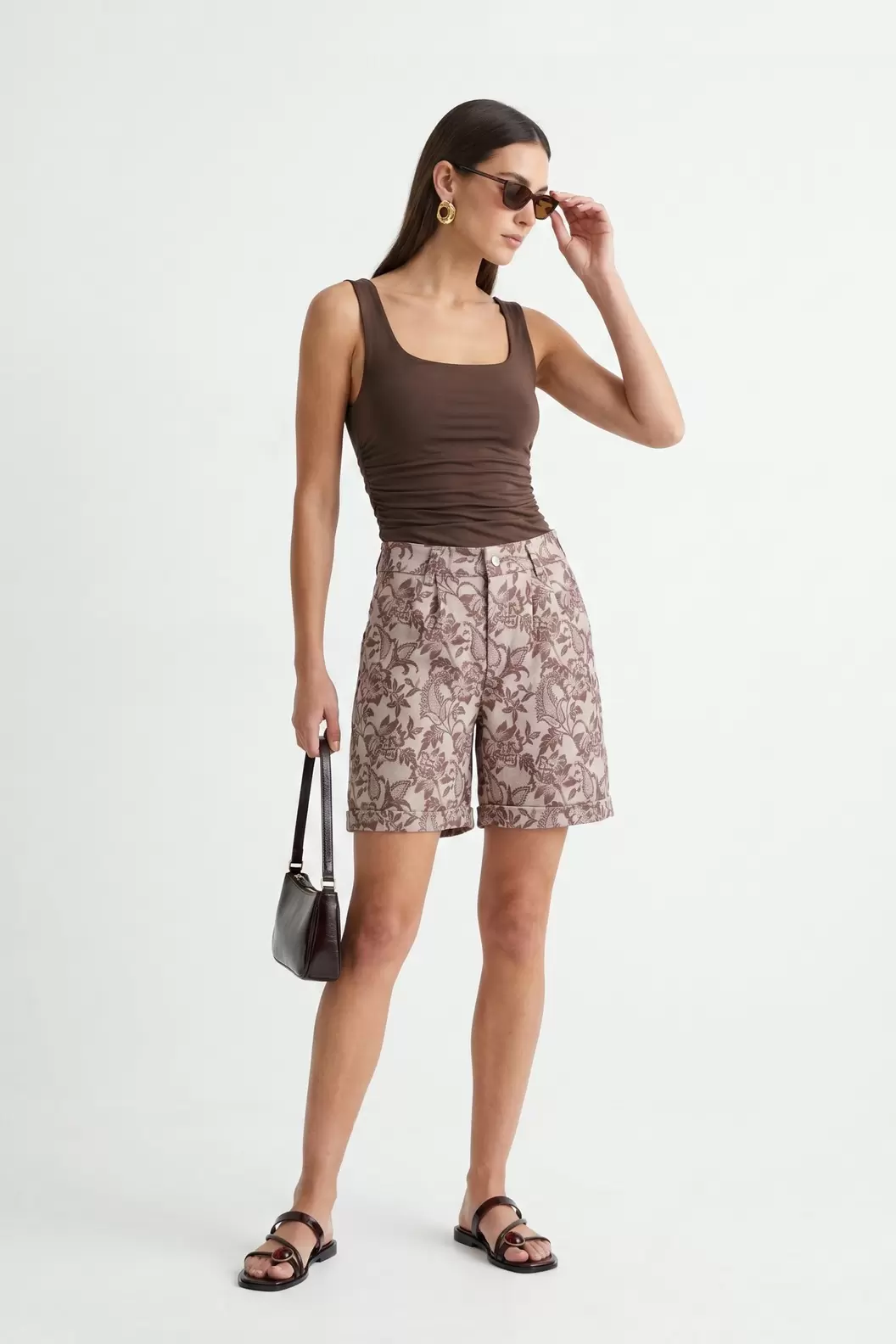 Bermuda de dama de moda
