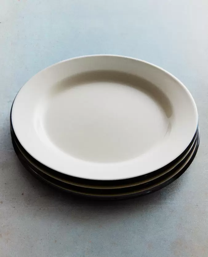 PLATO POSTRE HIERRO FILO