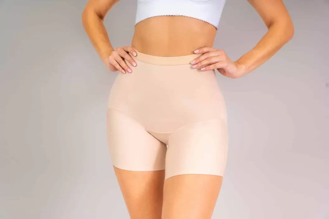 Panty Moldeador de Pierna Larga con Control de Abdomen y Levantacola