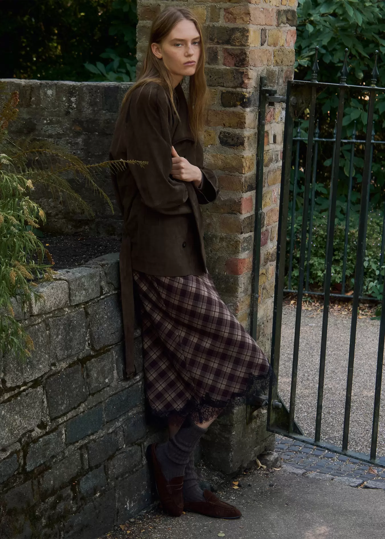 Backless suede loafer