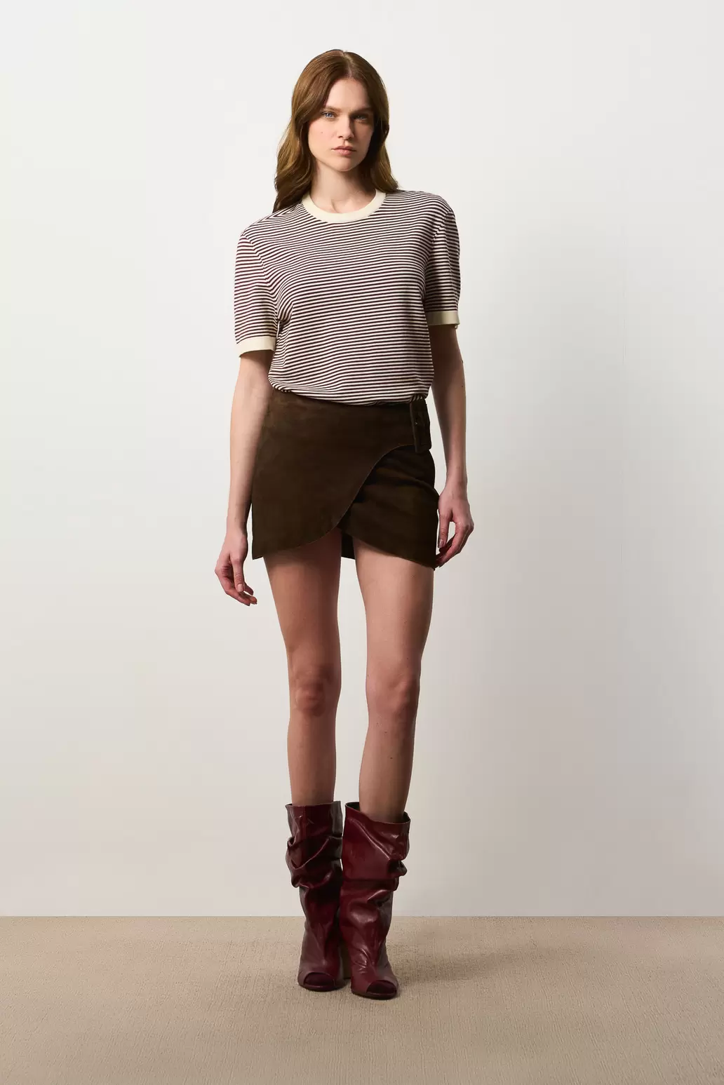 Falda mini envolvente en gamuza para mujer Valle