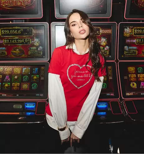 Camiseta manga corta corazón