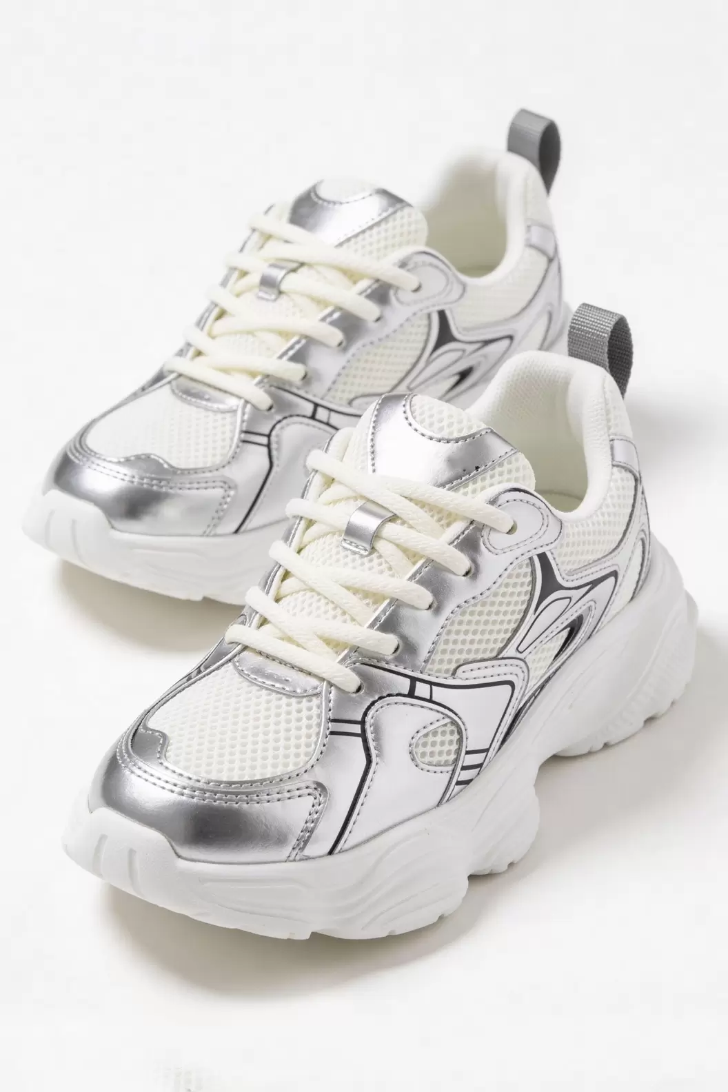 Tenis de dama deportivo