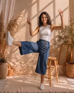 Pantalón Culotte con Botonadura Lateral - Colección Exclusiva