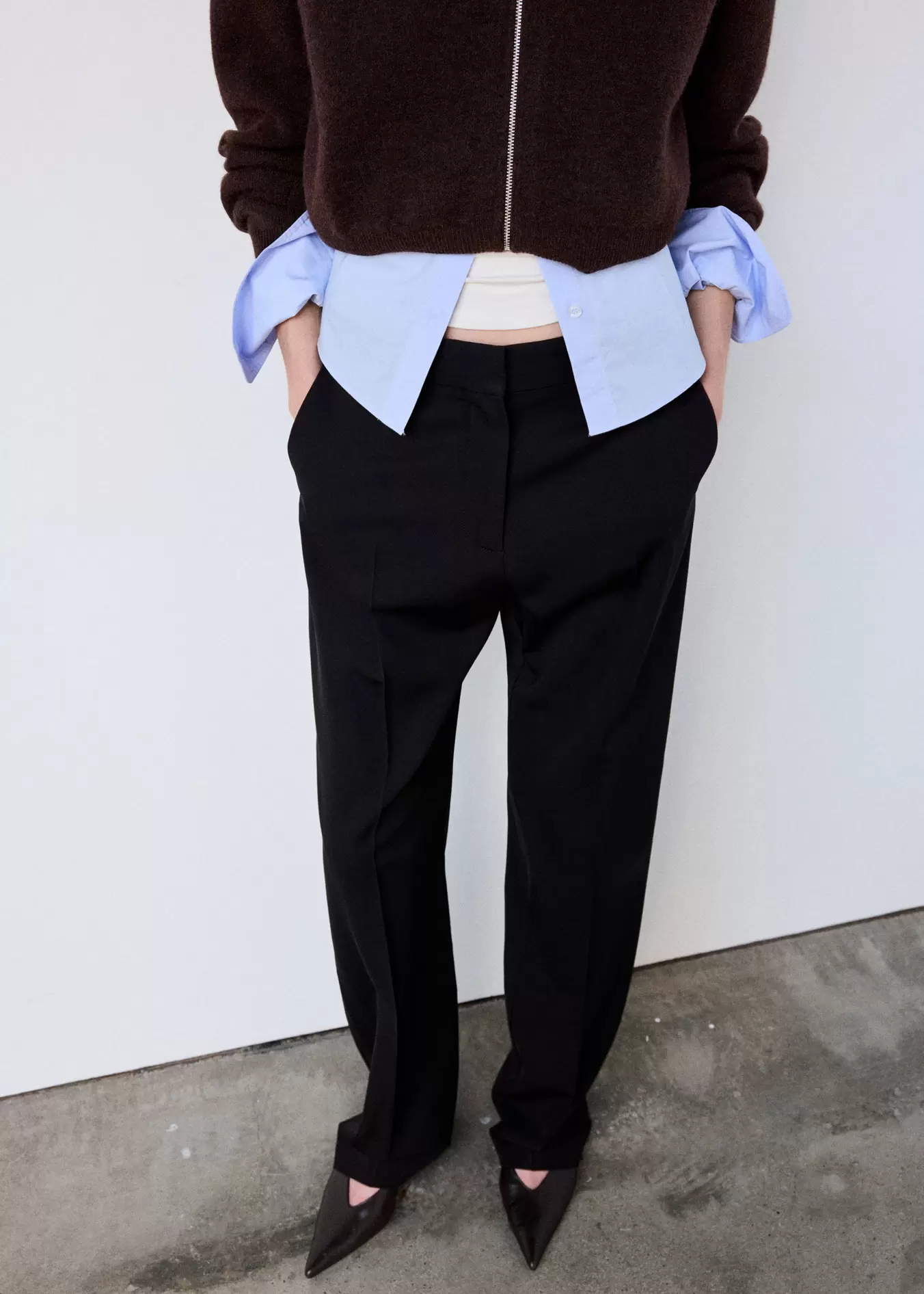 Straight-leg trousers with pressed crease