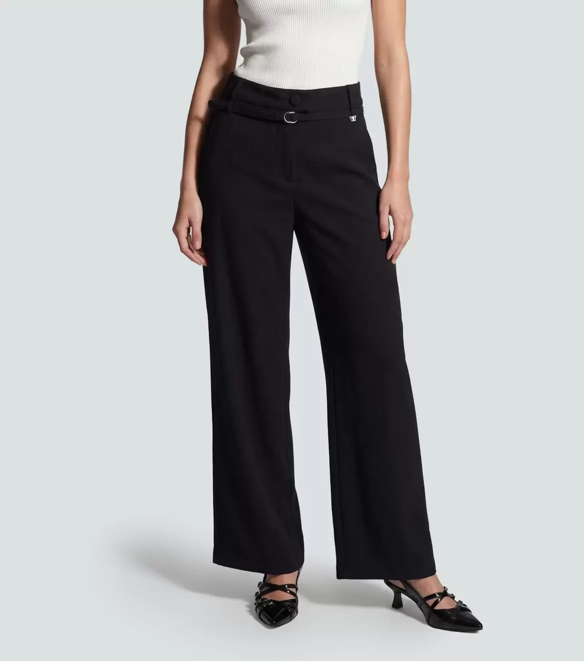 Pantalon Para Mujer Bota Recta Unicolor Dalila Derek