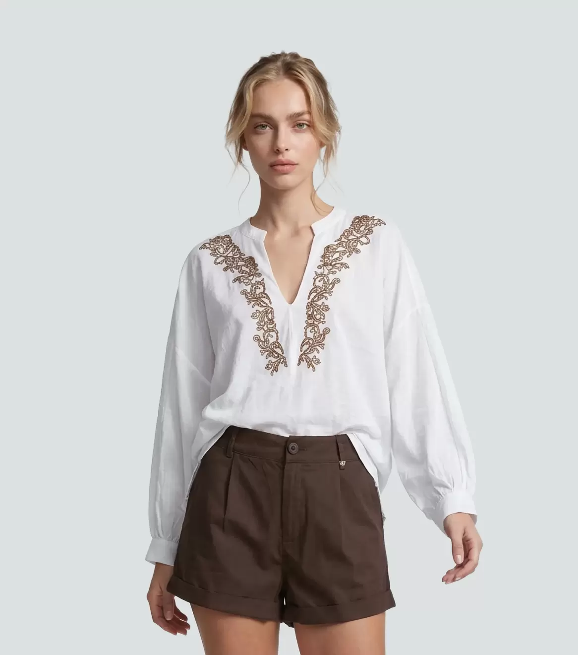 Blusa Para Mujer Manga Larga Con Bordado En Escote Kimberly Derek