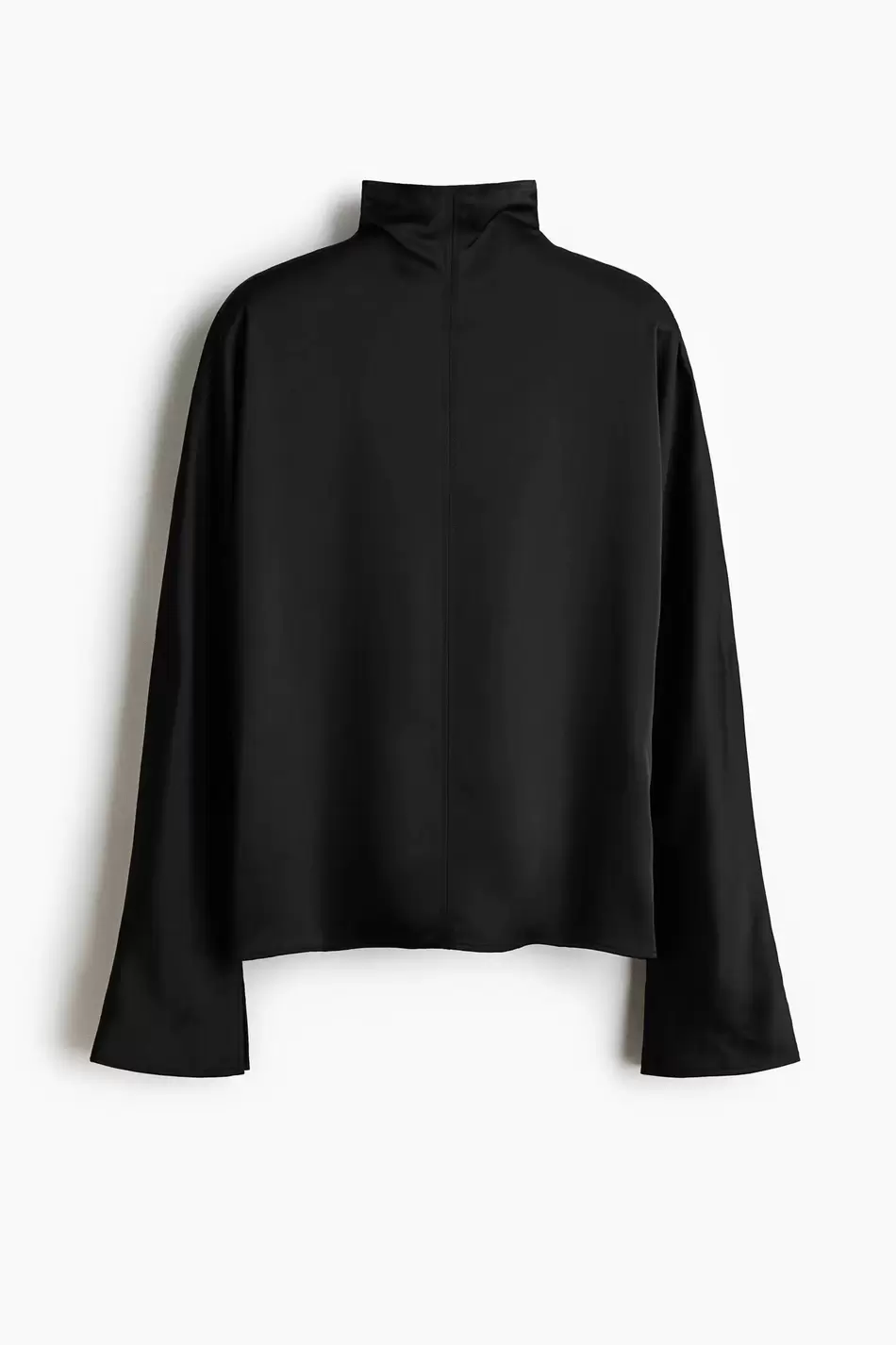Blusa de satín con cuello alto