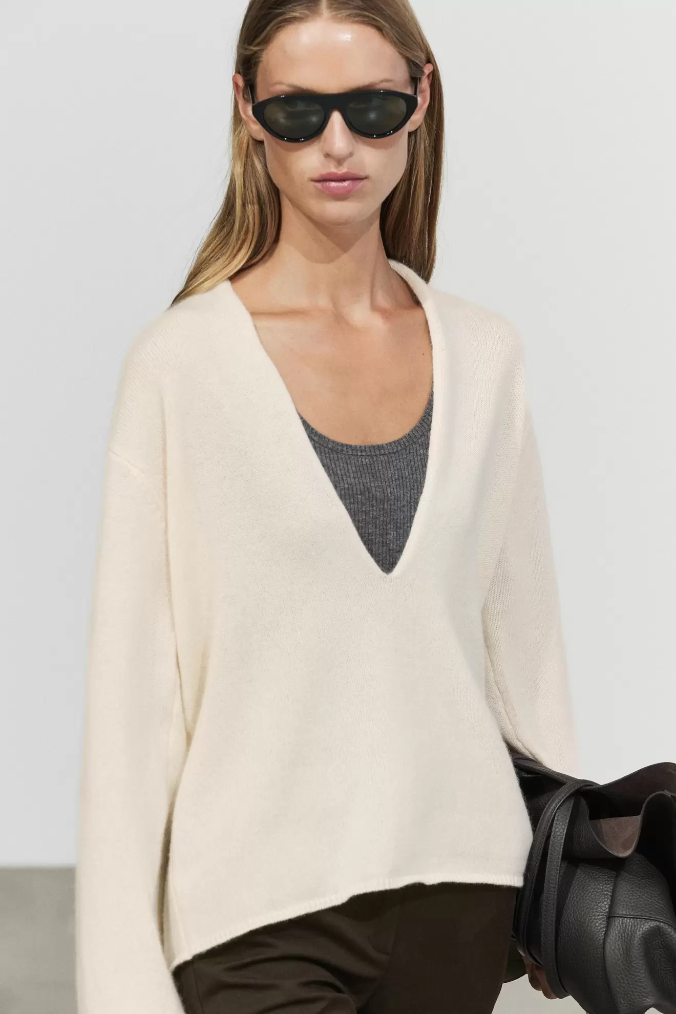 Jersey punto detalle escote 100% cashmere