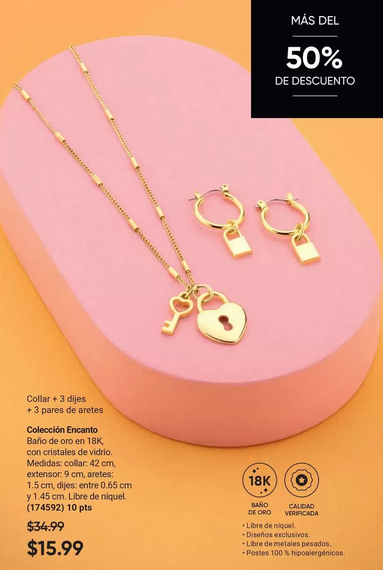 Collar + 3 pares de aretes