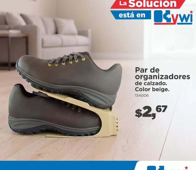 Par de organizadores de calzado. Color beige. 134006