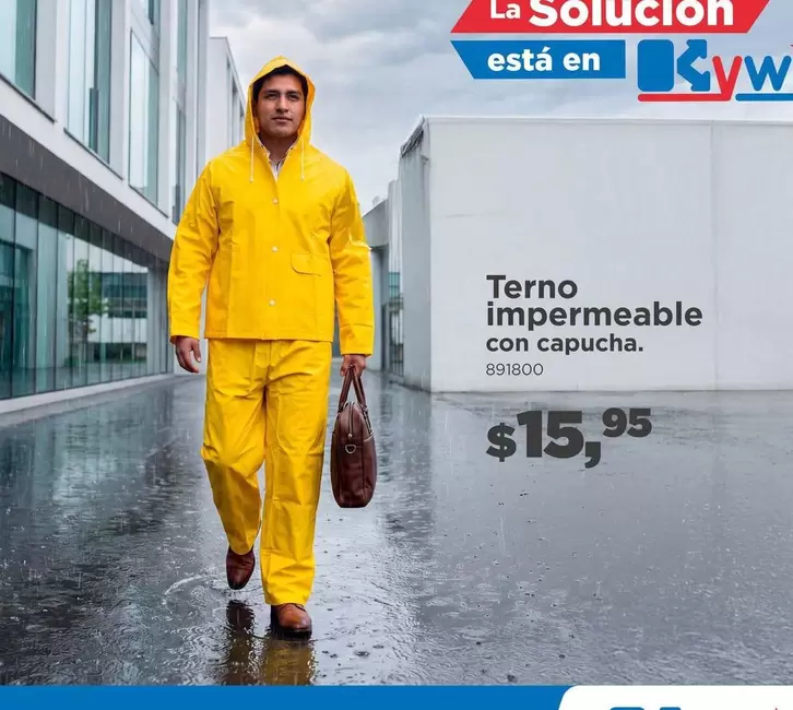 Terno impermeable con capucha. 891800