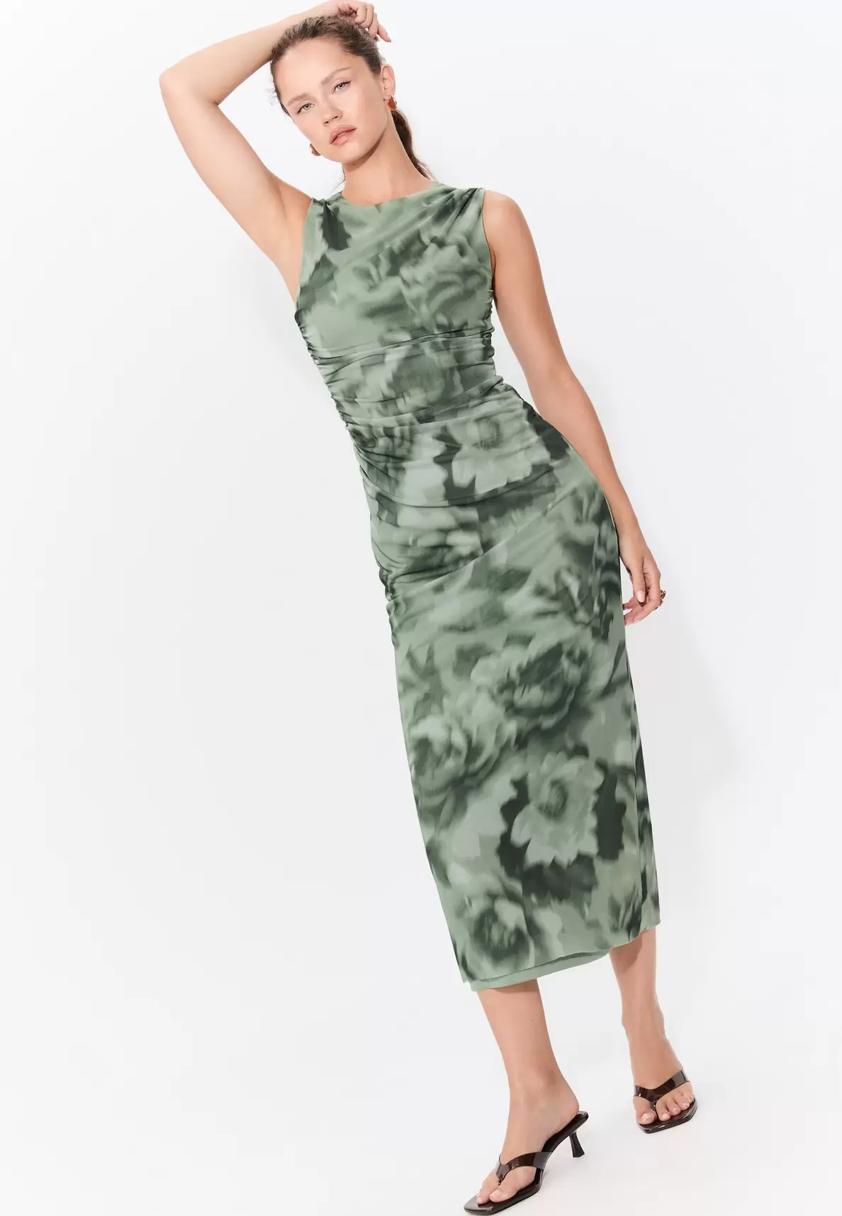 Vestido midi tul estampado