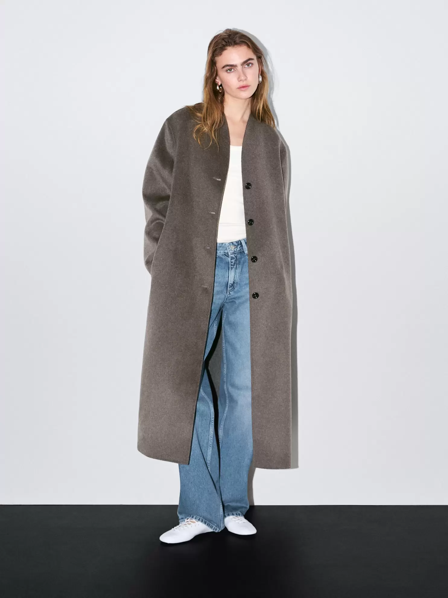 Abrigo cuello subido mezcla lana